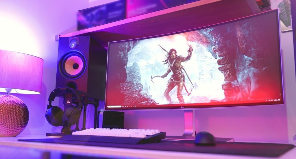 Ultrawide display