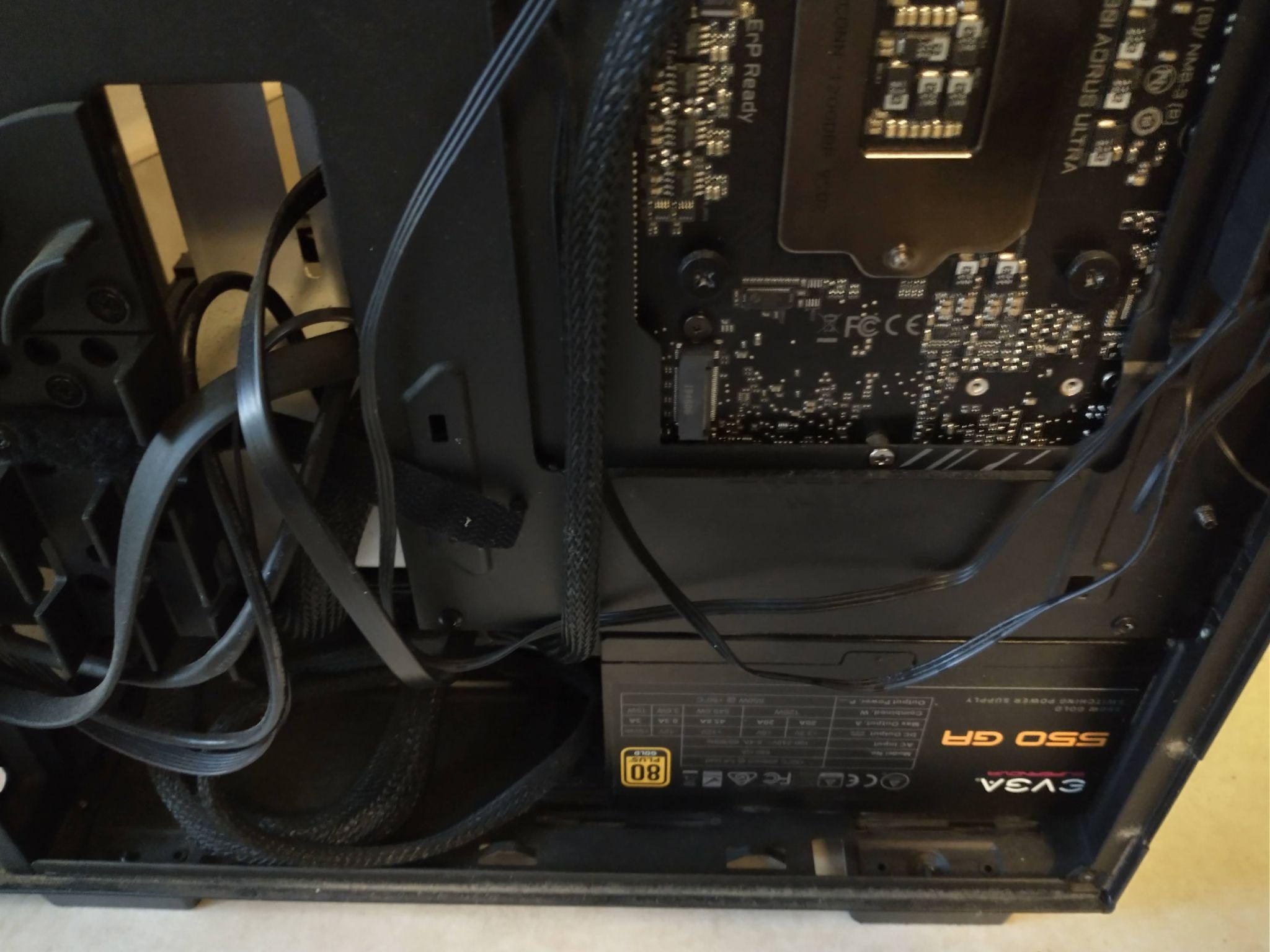 Dust removal from sides and corners